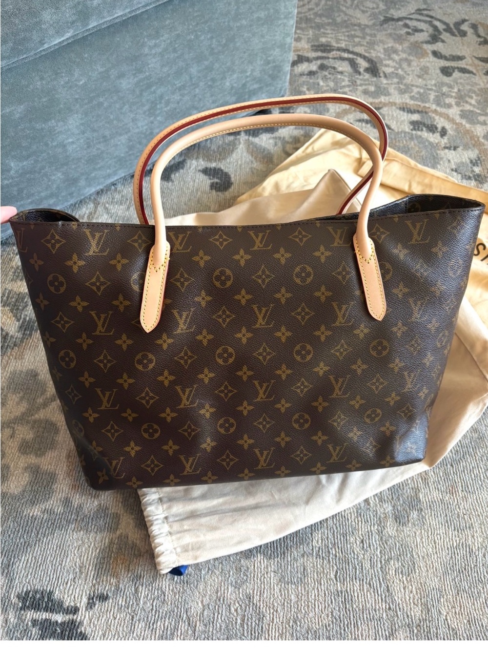 Louis Vuitton Monogram Tote with Natural Vachetta Handles